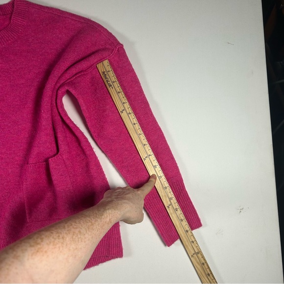 CeCe Women's Pink Knitted Crew Neck Pullover Sweater Top Size Small Pockets - Picture 8 of 9